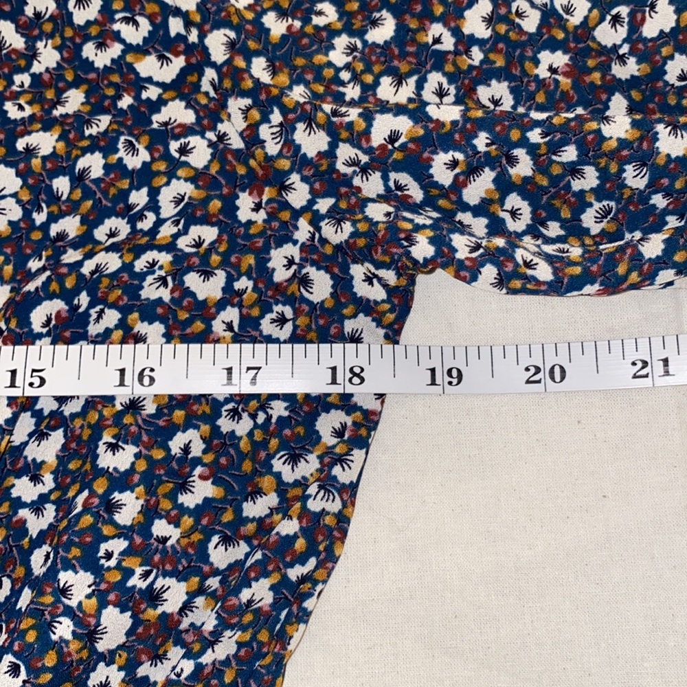 Sienna Sky Floral Peplum 3/4 Sleeve Blouse - Picture 8 of 13